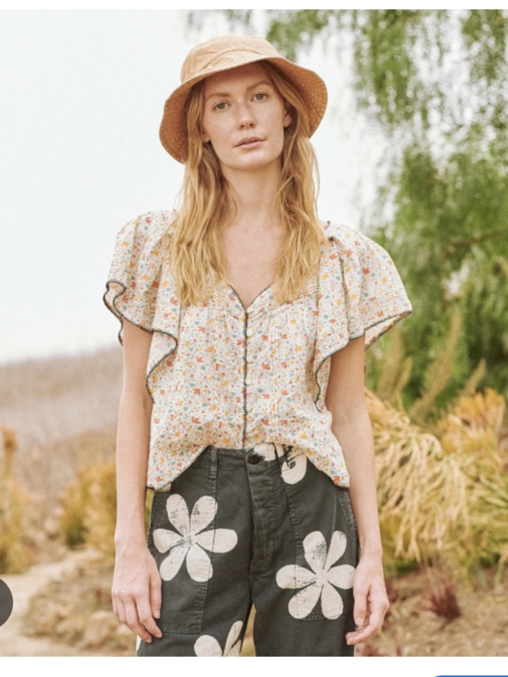 THE GREAT. Floral Cotton Button-Front Top in Cream, Pink & Teal